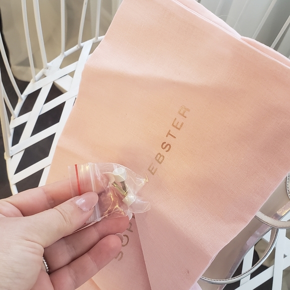 ❤️❤️ SOLD ❤️❤ New Sophia Webster silver sandals - Picture 8 of 8